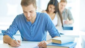 BAC 2023 sesiunea august: Calendarul examenelor pentru elevii de clasa a 12-a